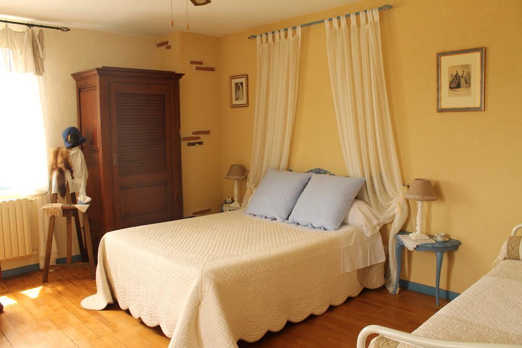 Maison D'Hotes Las Baillargues De Haut Mouchan Szoba fotó