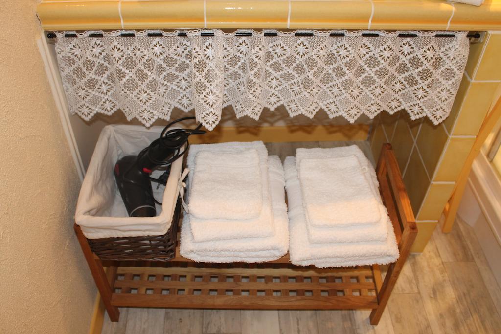 Maison D'Hotes Las Baillargues De Haut Mouchan Szoba fotó